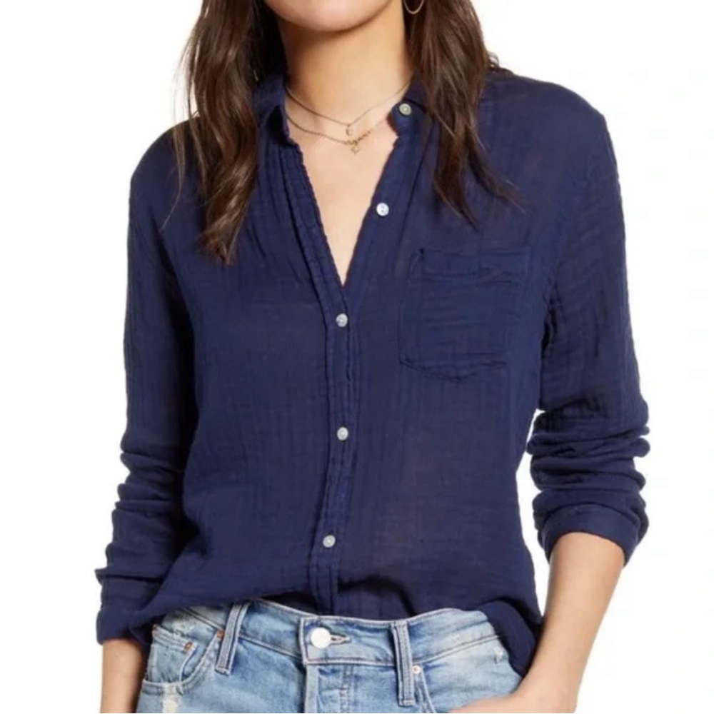 Rails cotton gauze Navy Button-Up Shirt size small